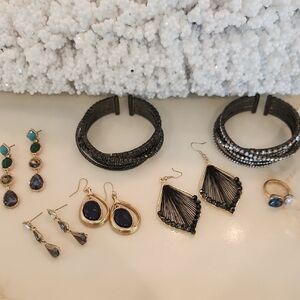 Jewelry Bundle With 4 Pairs Earrings, 2 Bracelets And 1 Ring!